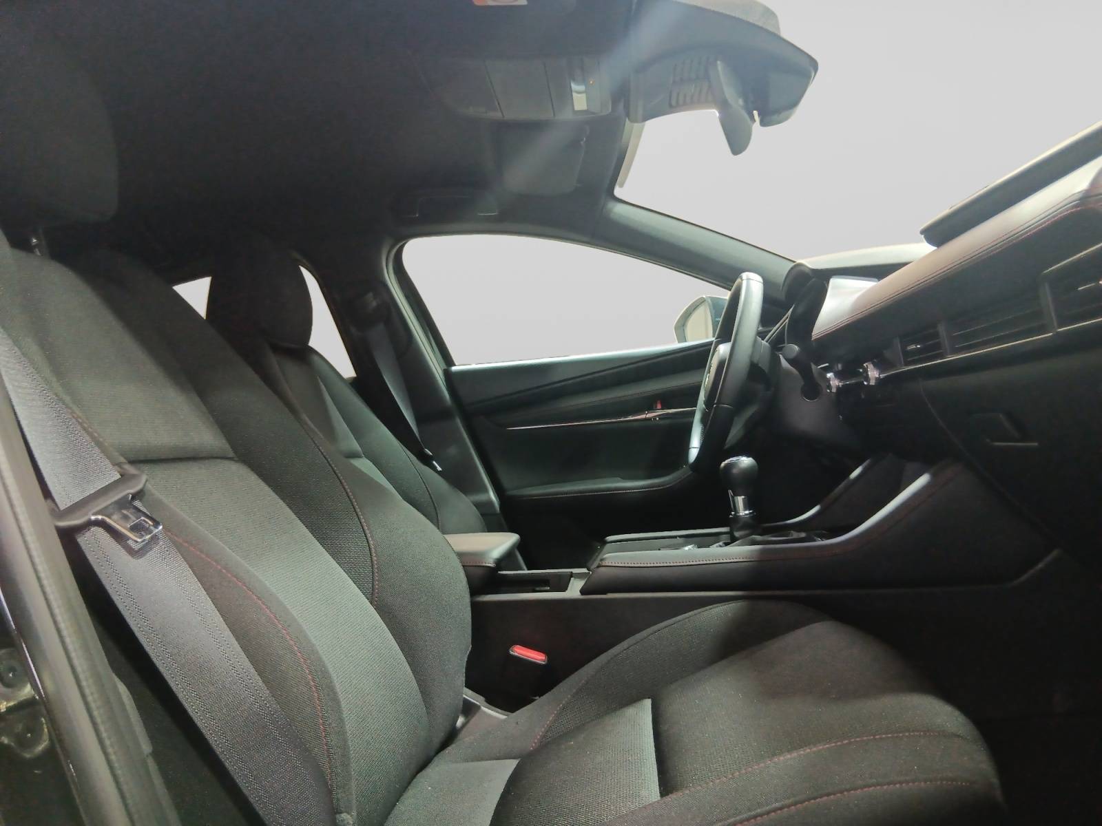 Image véhicule  MAZDA MAZDA3 5 PORTES 2025 (17)
