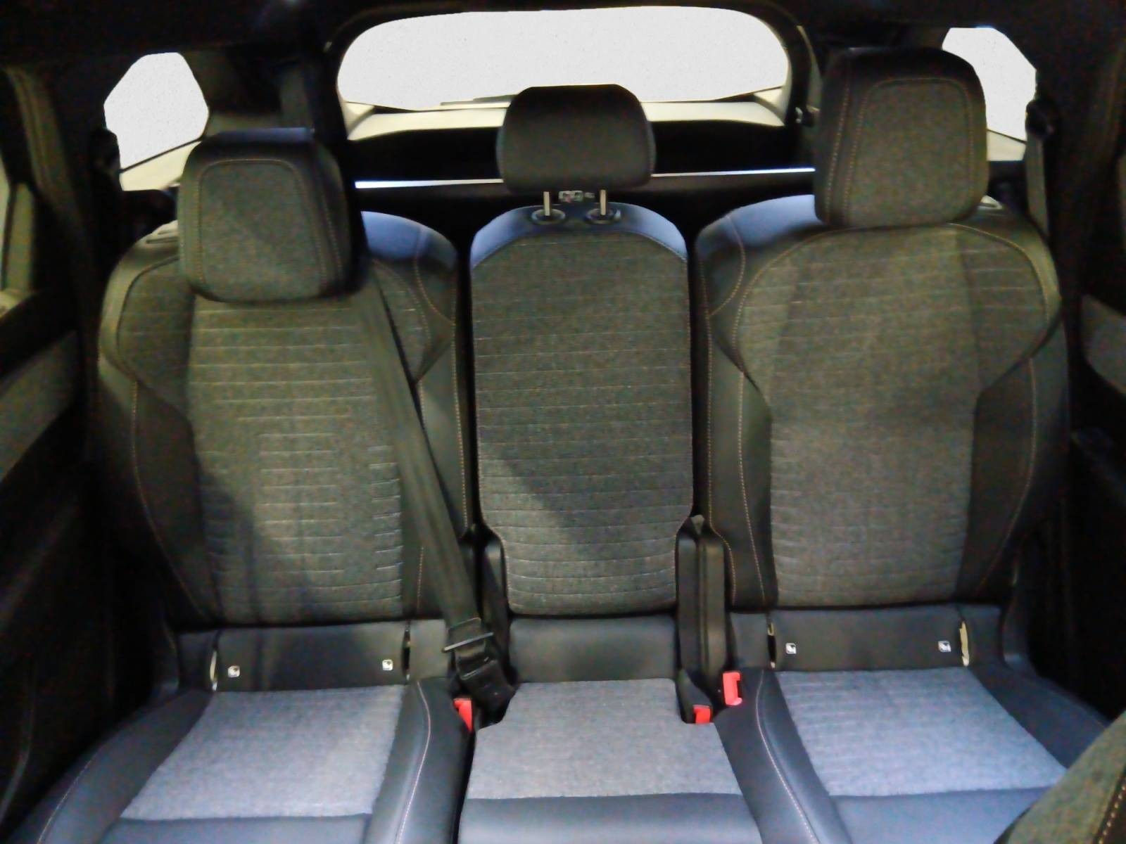 PEUGEOT - 5008 - #871264 - 9