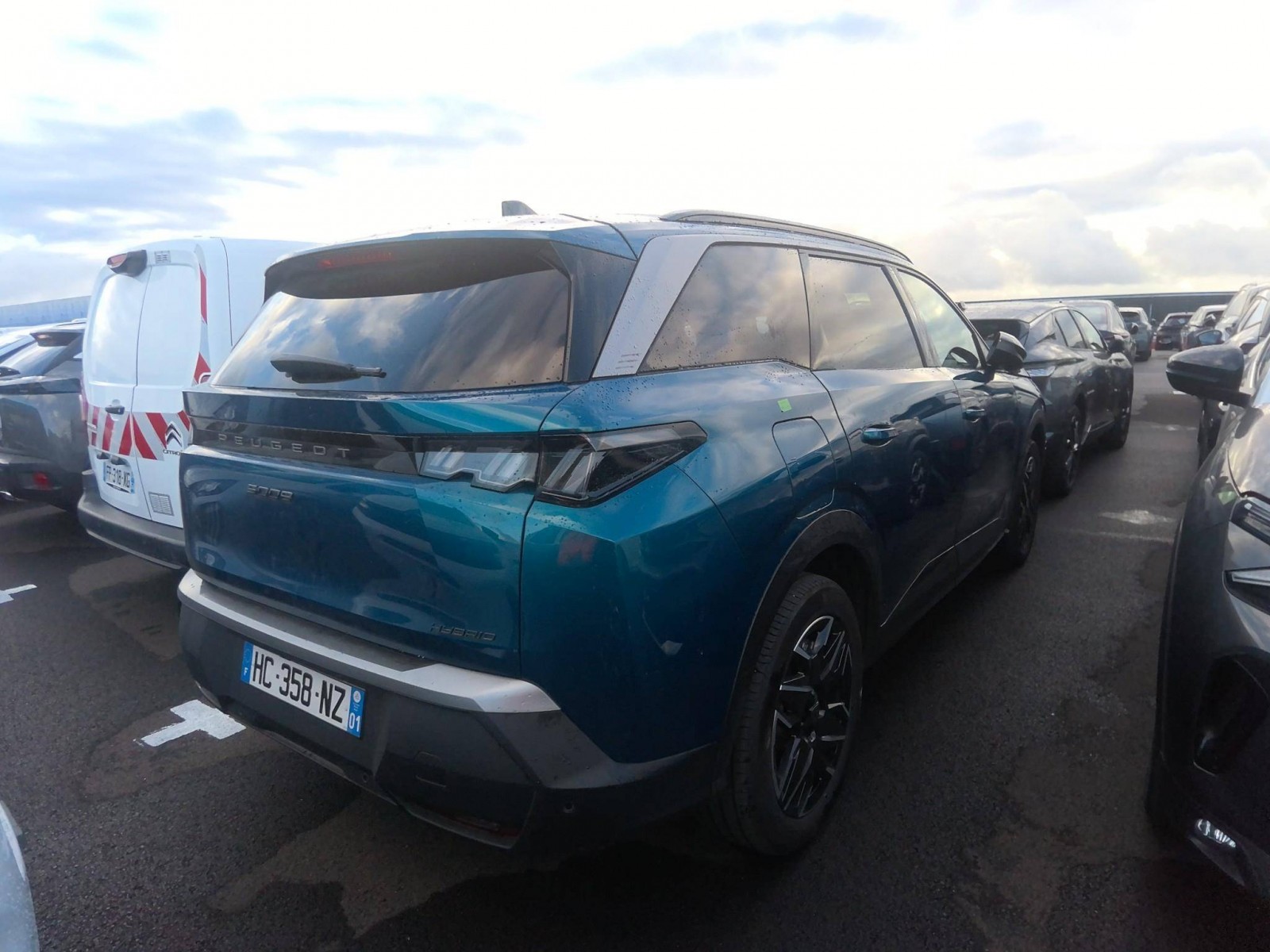 PEUGEOT - 5008 - #871247 - 1
