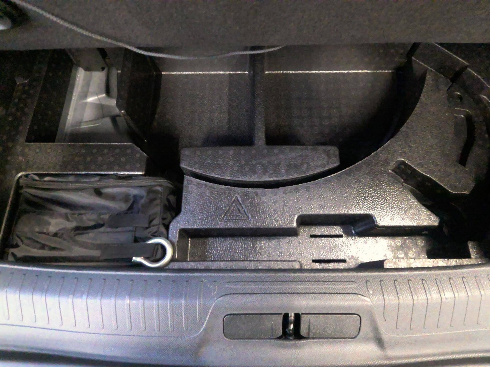 PEUGEOT - 408 - #871239 - 5