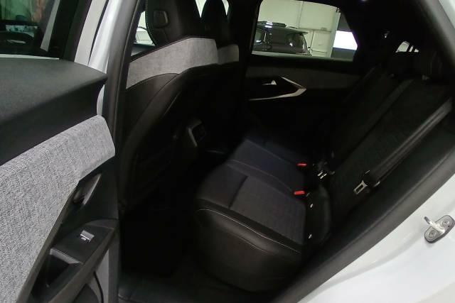 Image véhicule  PEUGEOT 3008 (16)