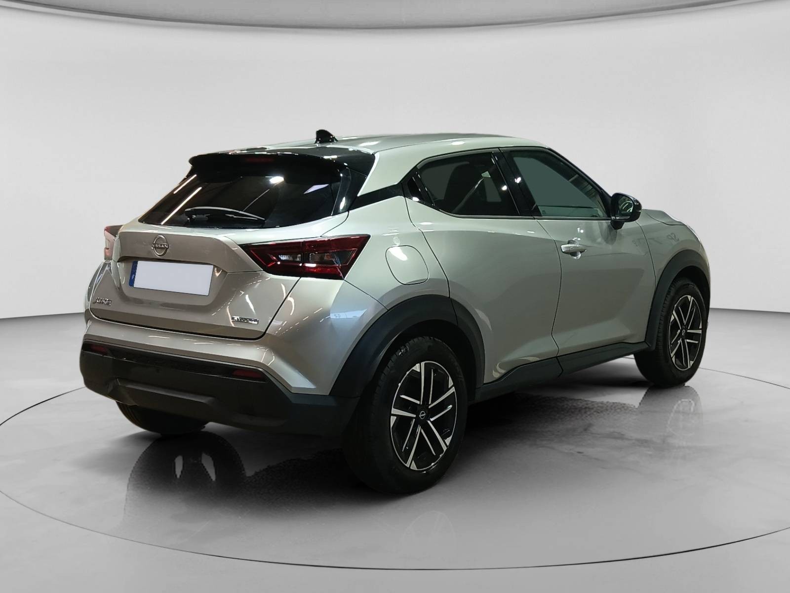 NISSAN - JUKE - #867405 - 3