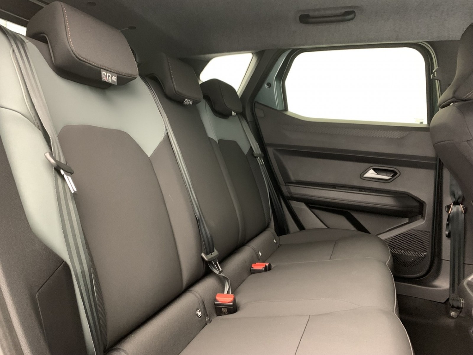 DACIA - DUSTER - #872814 - 9