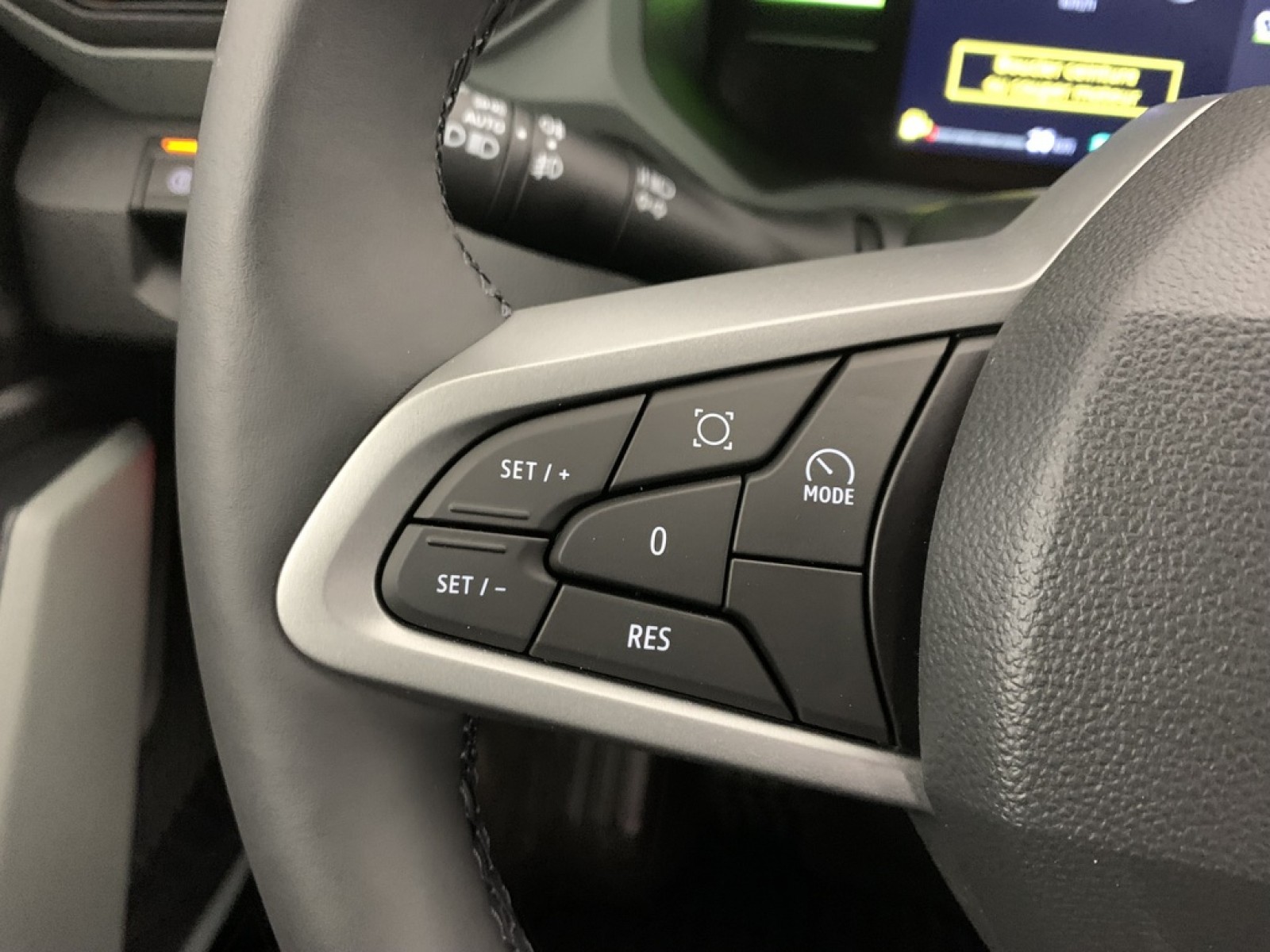 DACIA - DUSTER - #872814 - 14