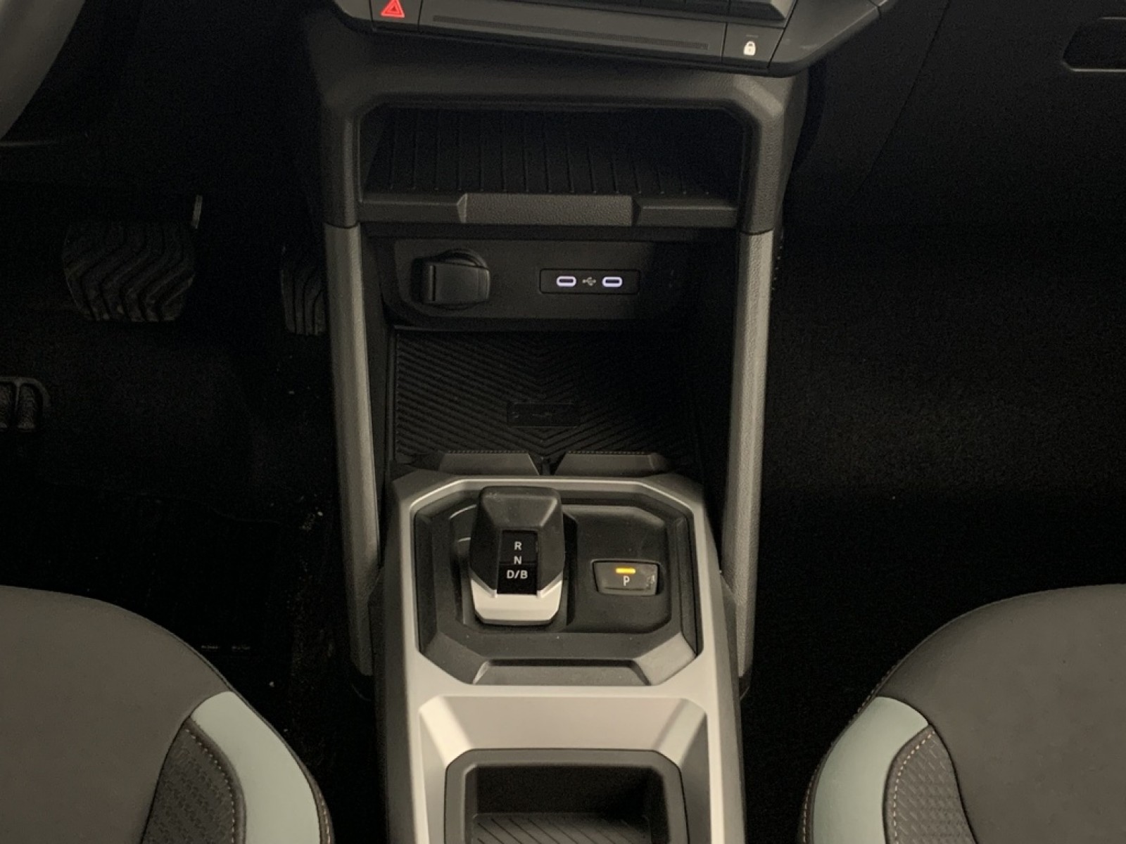 DACIA - DUSTER - #872817 - 15