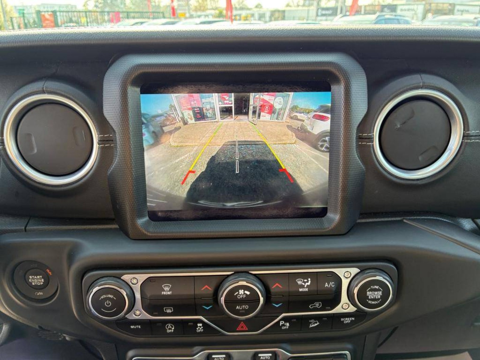 JEEP - WRANGLER - #872494 - 11