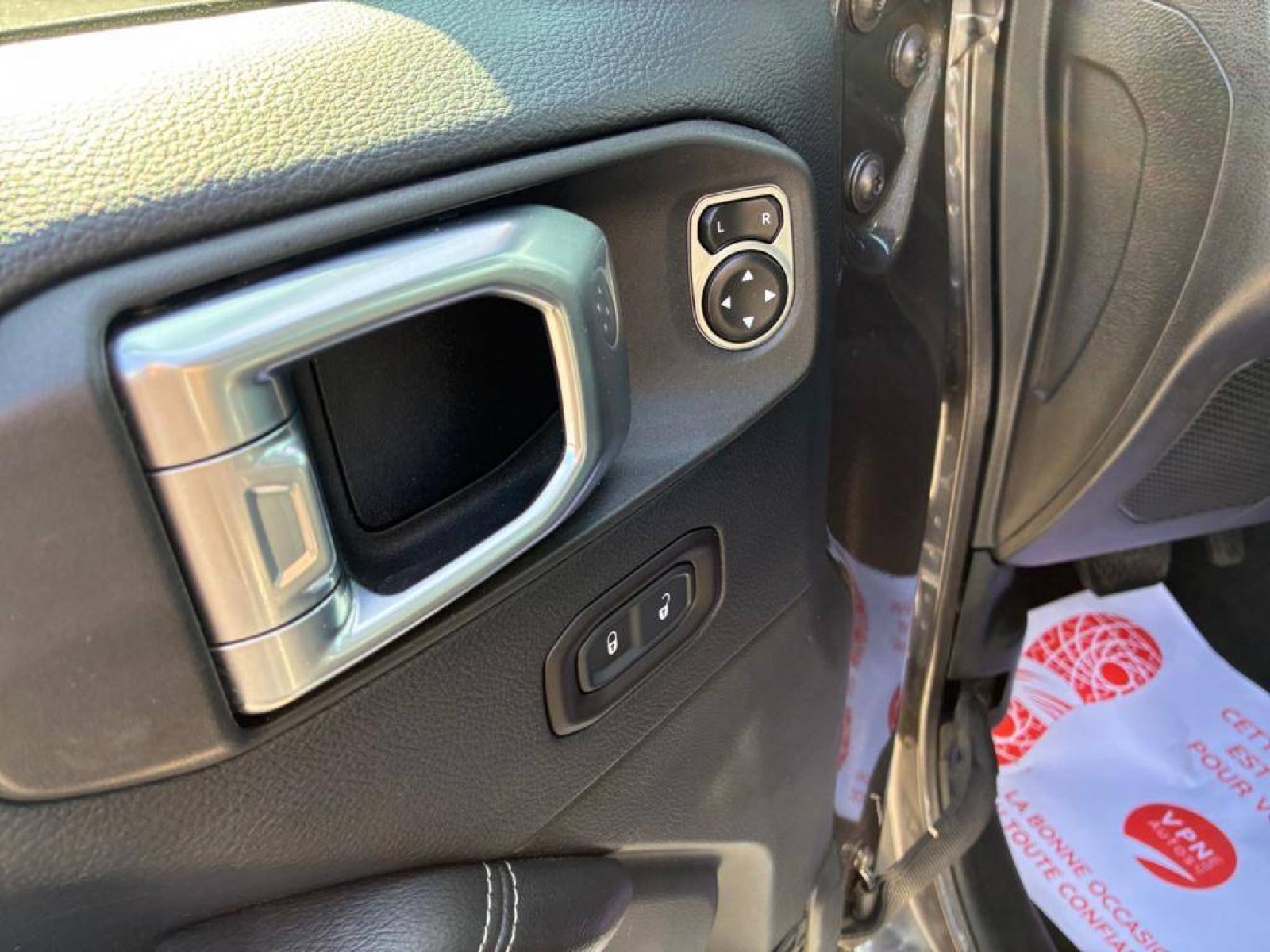 JEEP - WRANGLER - #872494 - 14