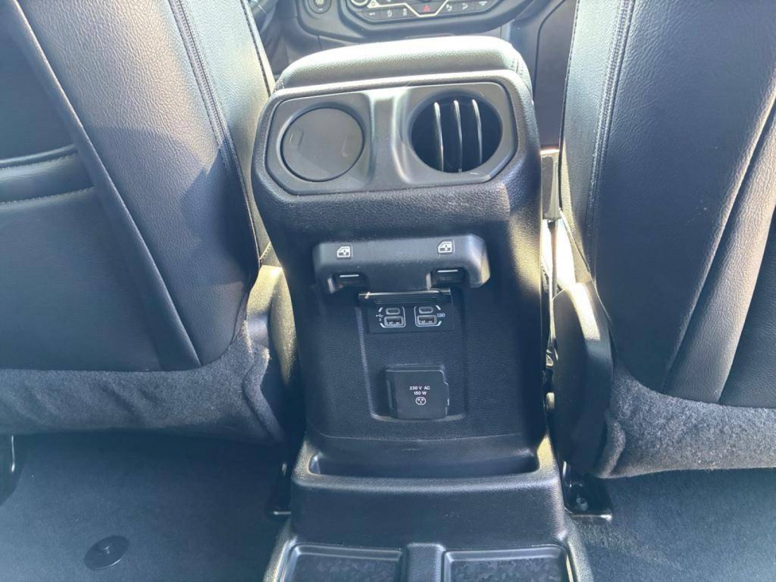 JEEP - WRANGLER - #872494 - 23