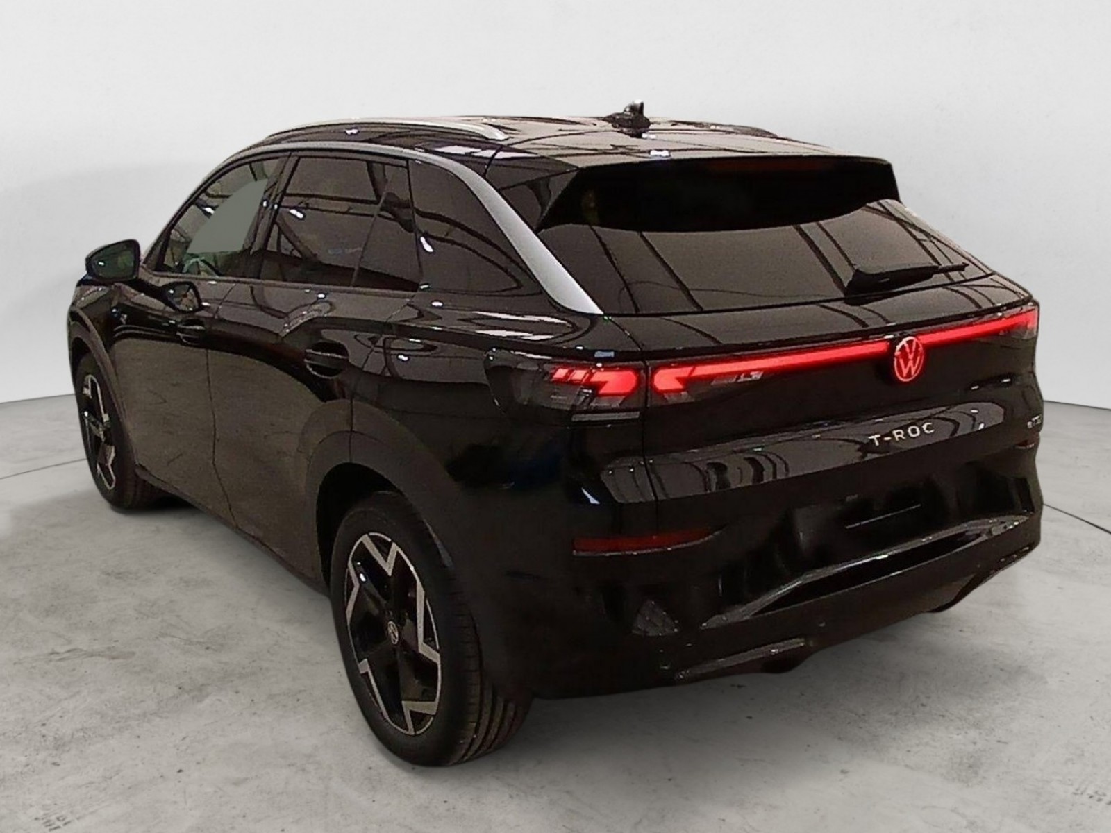 VOLKSWAGEN - T-ROC - #853638 - 18