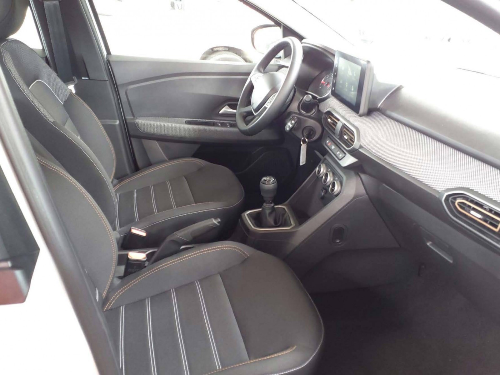 DACIA - SANDERO - #873111 - 4