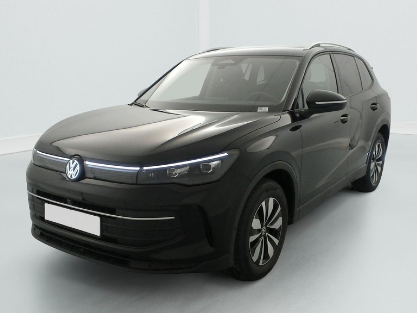 VOLKSWAGEN - Tiguan - #870974 - 5