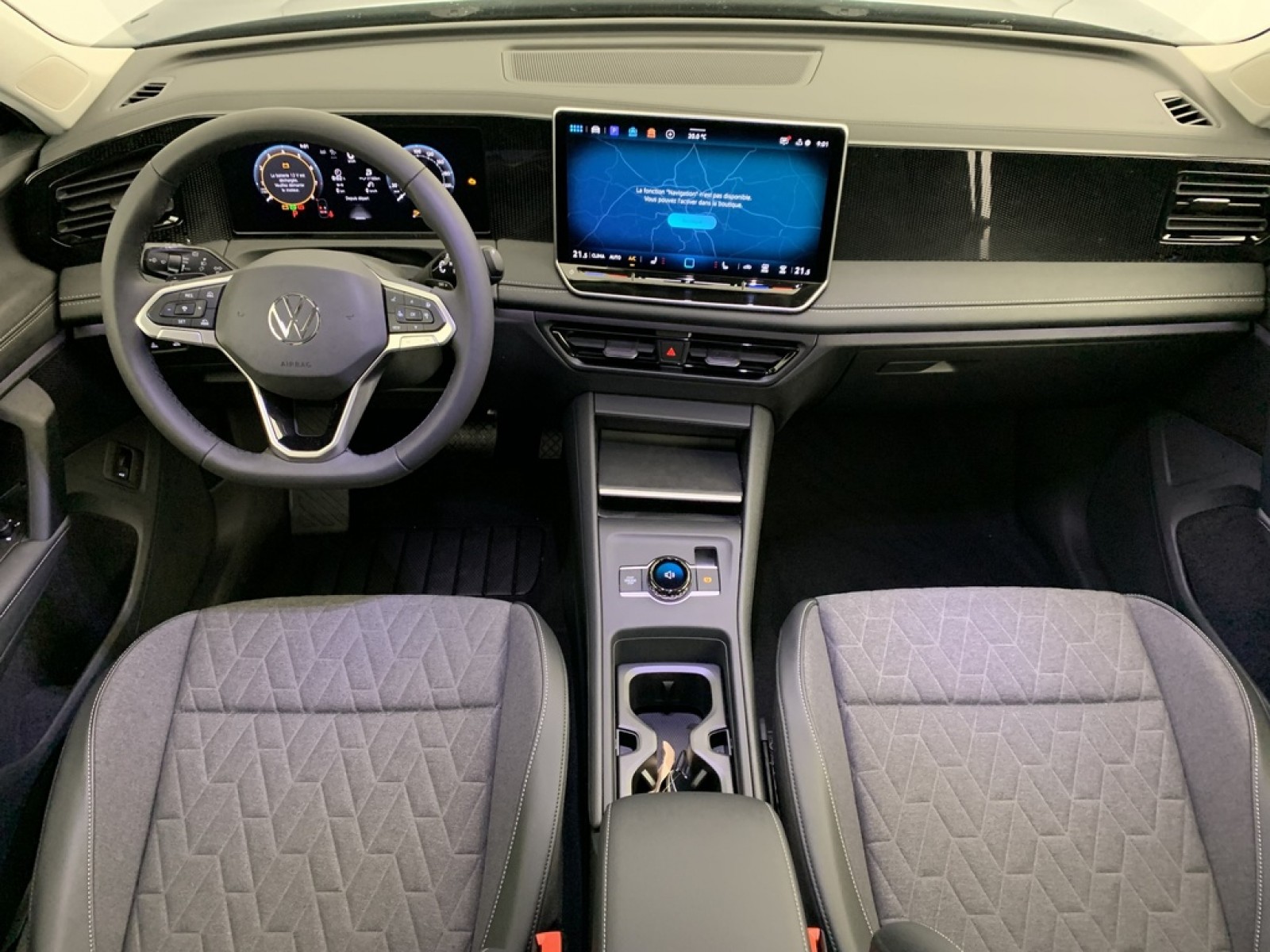 VOLKSWAGEN - Tiguan - #872061 - 19