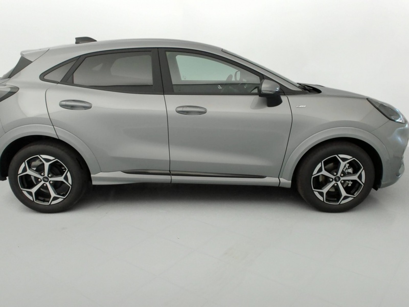 FORD - PUMA - #868754 - 15