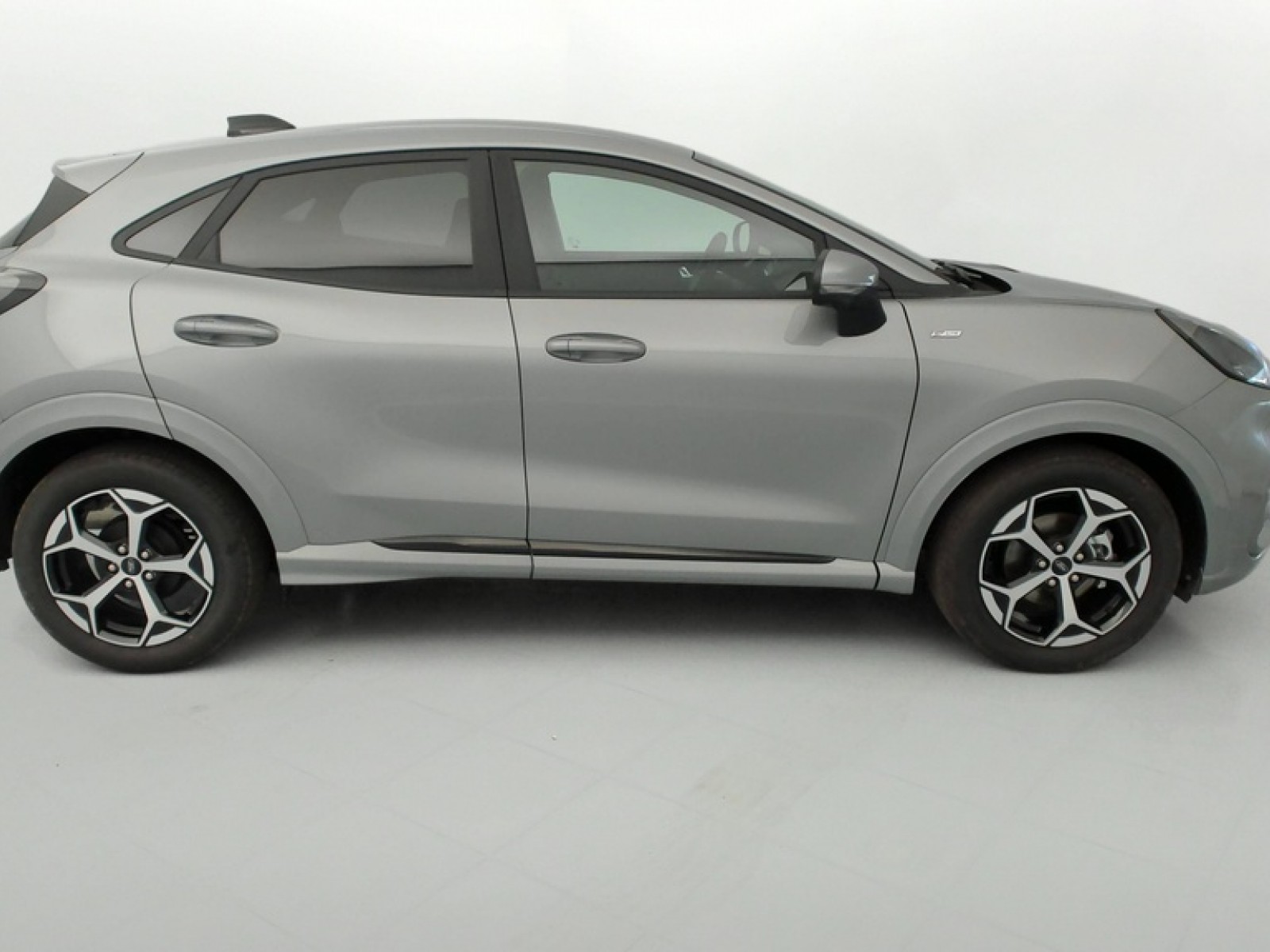 FORD - PUMA - #868737 - 15