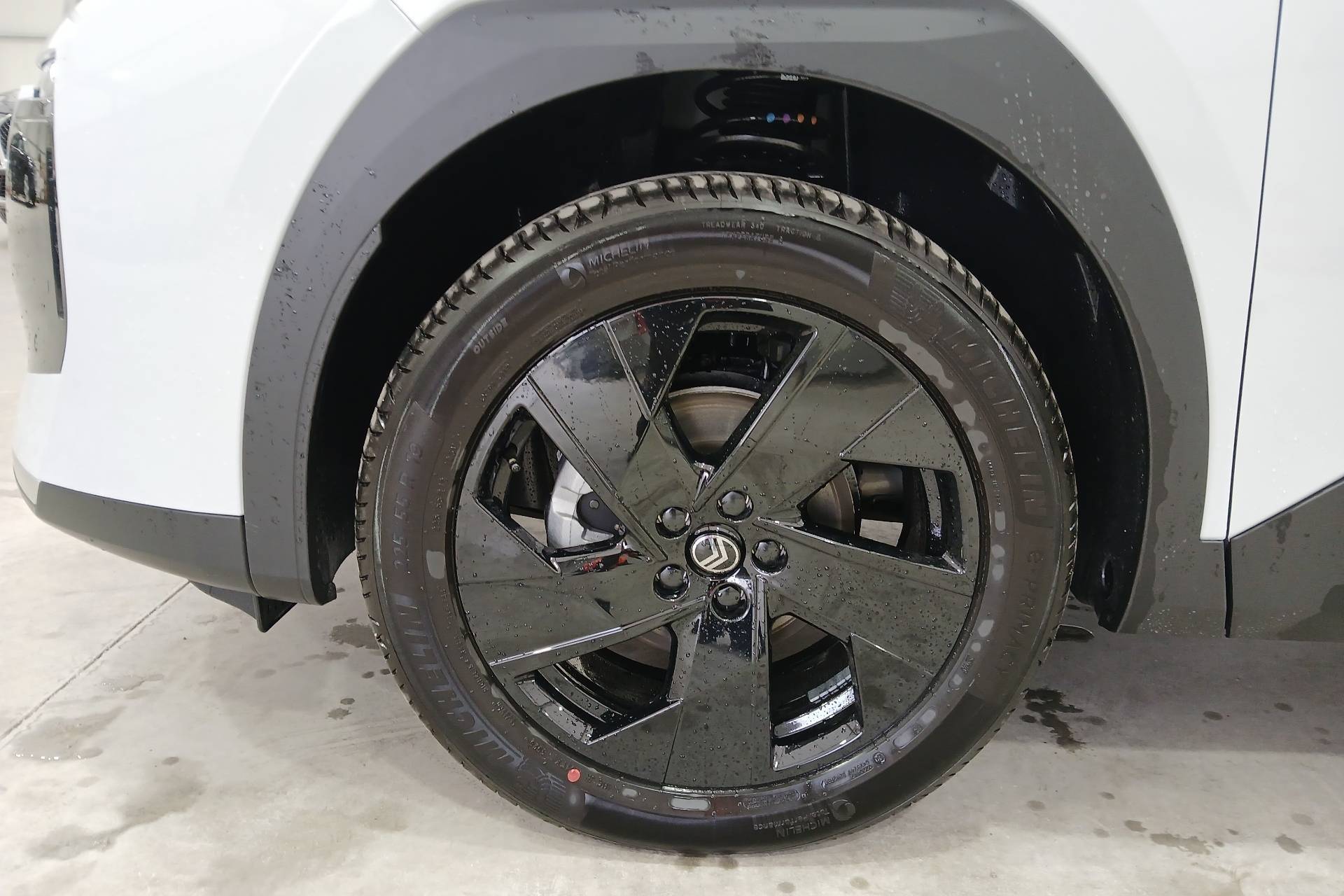 Image véhicule  CITROEN C5 AIRCROSS (6)