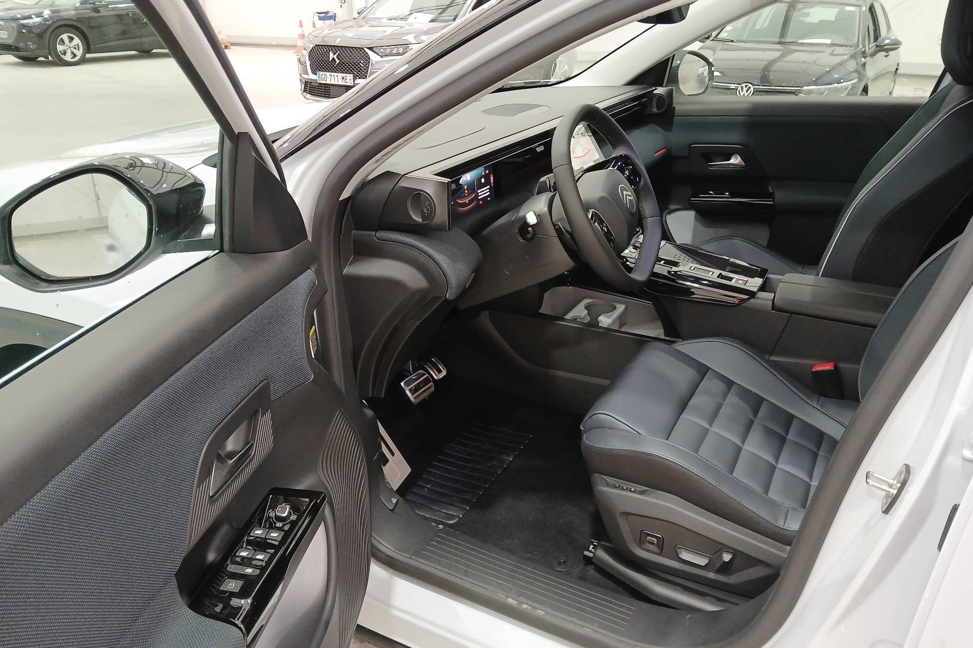 Image véhicule  CITROEN C5 AIRCROSS (7)