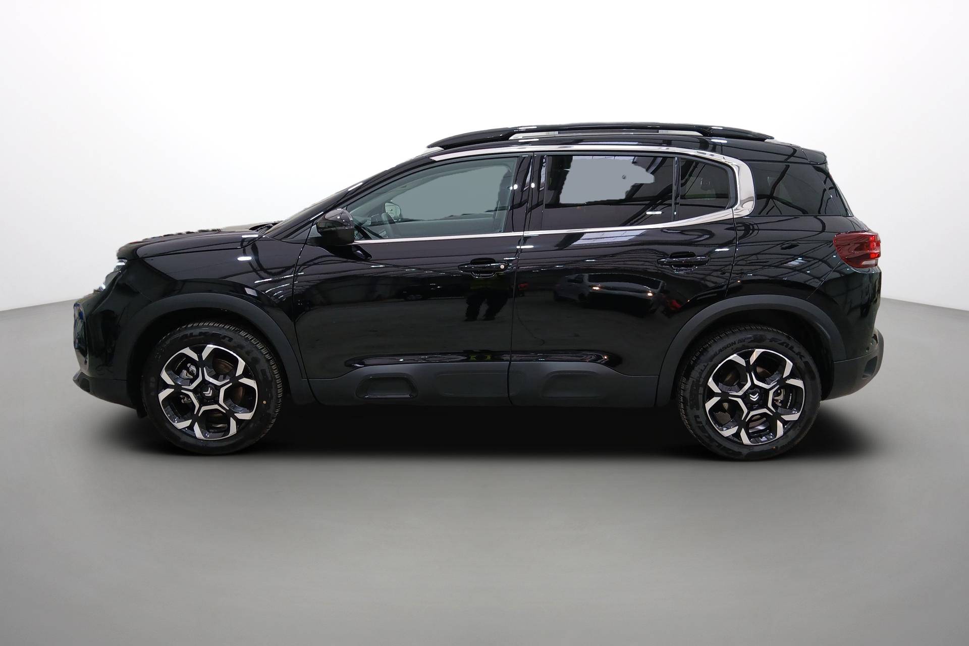 Image véhicule  CITROEN C5 AIRCROSS (19)