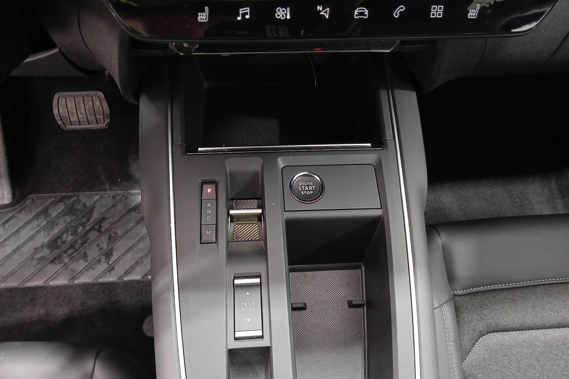 Image véhicule  CITROEN C5 AIRCROSS (17)