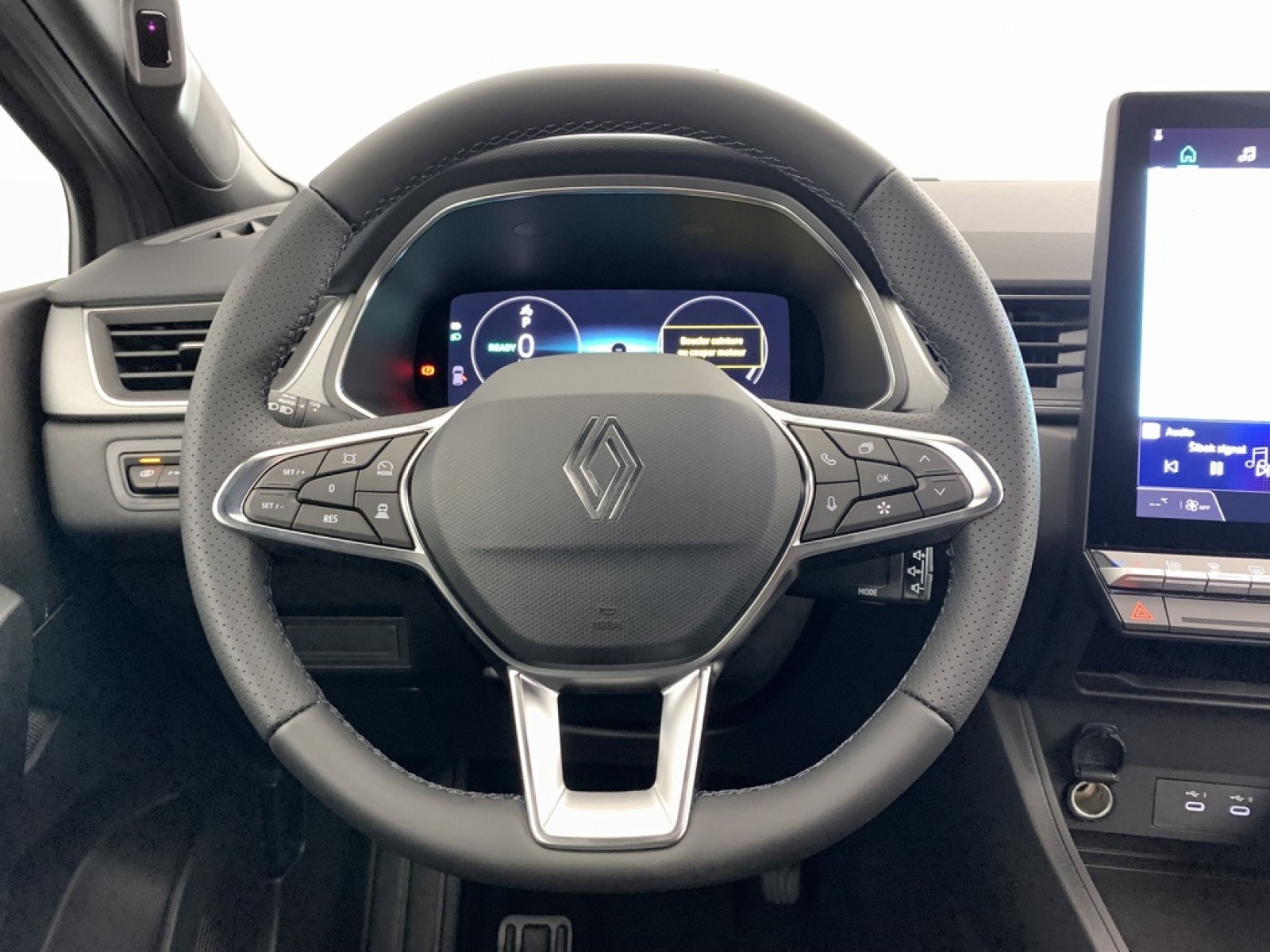 RENAULT - CAPTUR - #869652 - 21