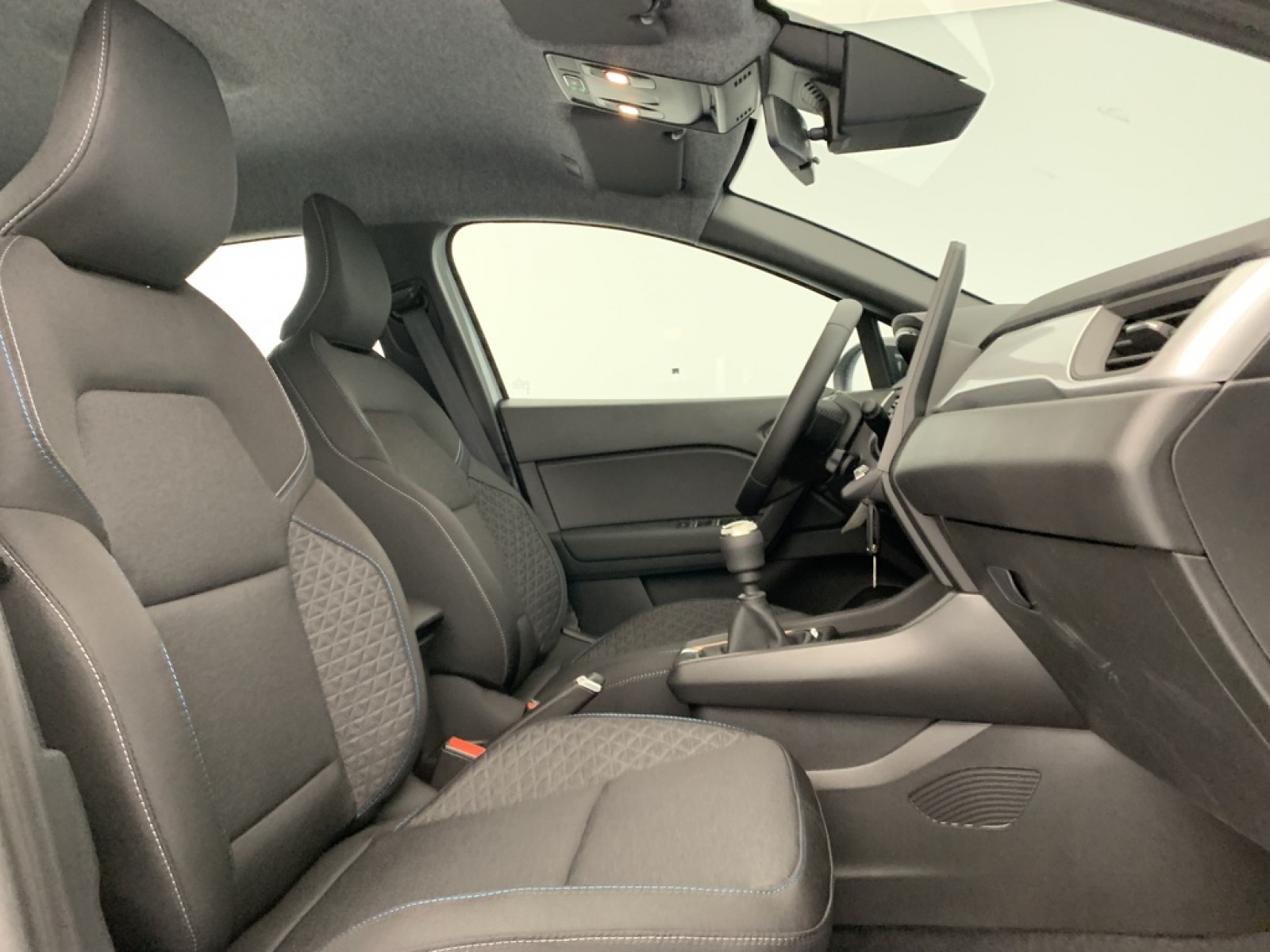 RENAULT - CAPTUR - #870923 - 16