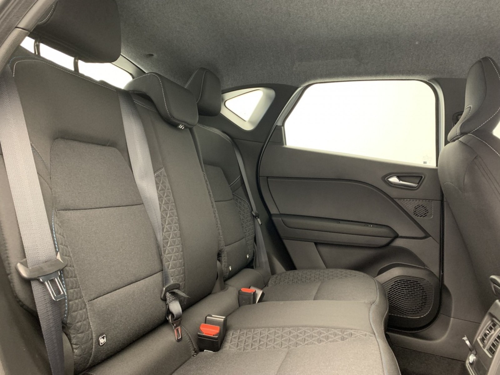RENAULT - CAPTUR - #870923 - 17