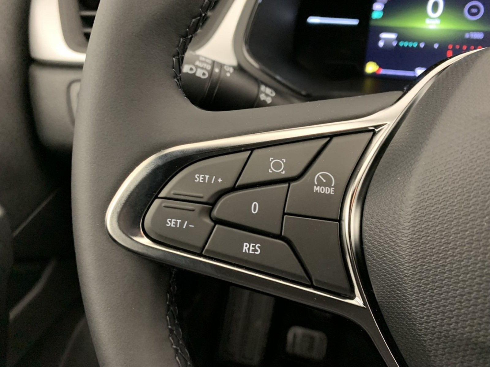 RENAULT - CAPTUR - #870923 - 22