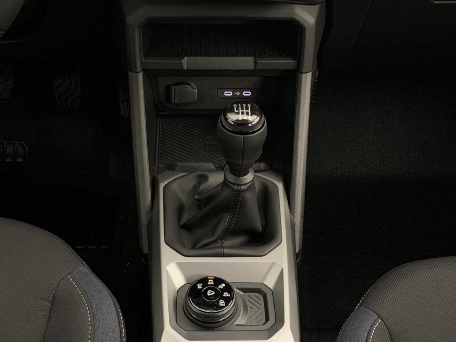 DACIA - DUSTER - #874353 - 15