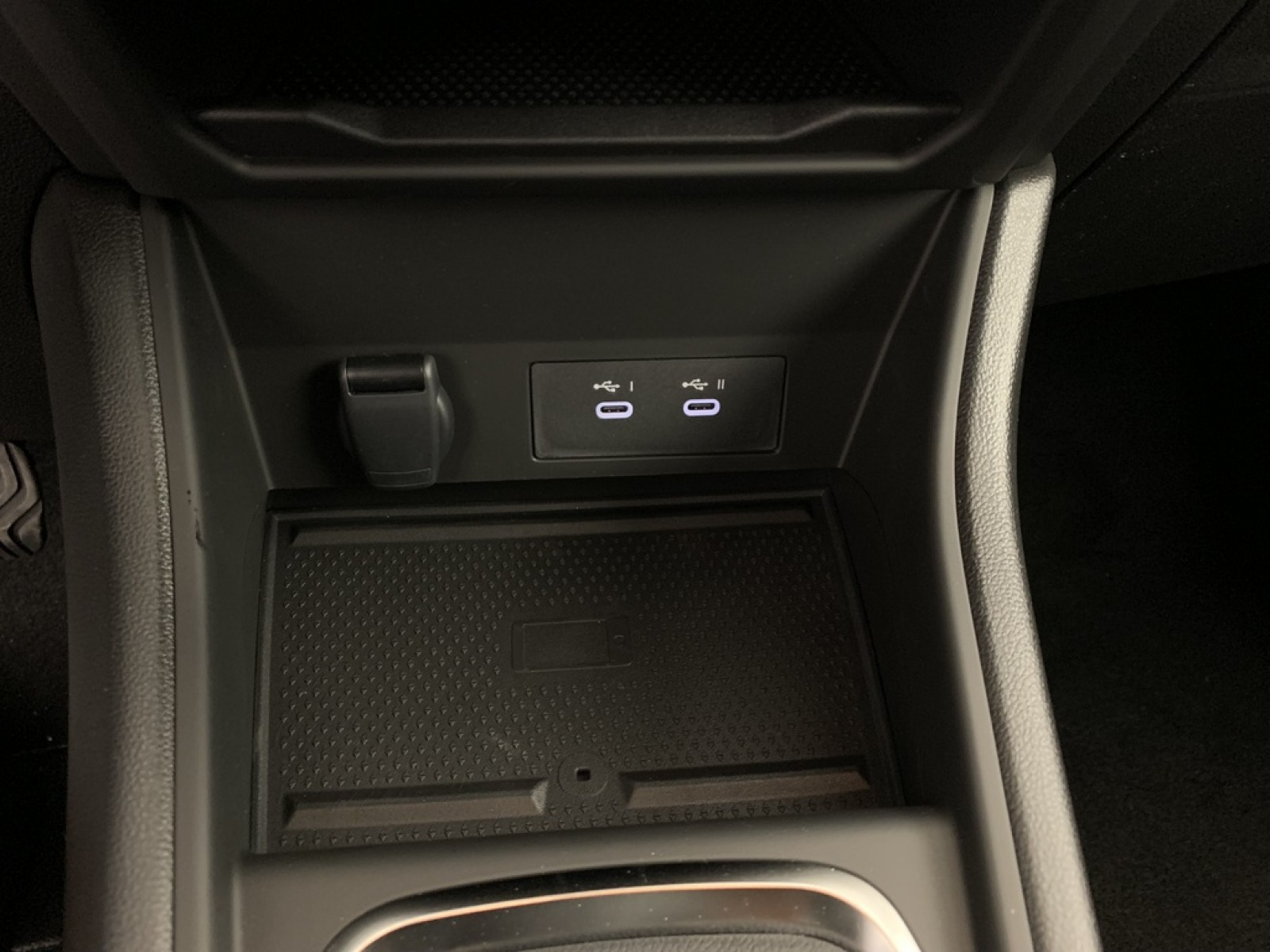 RENAULT - CAPTUR - #870918 - 24