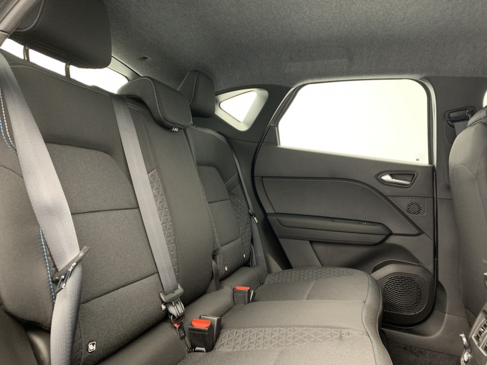 RENAULT - CAPTUR - #870901 - 17