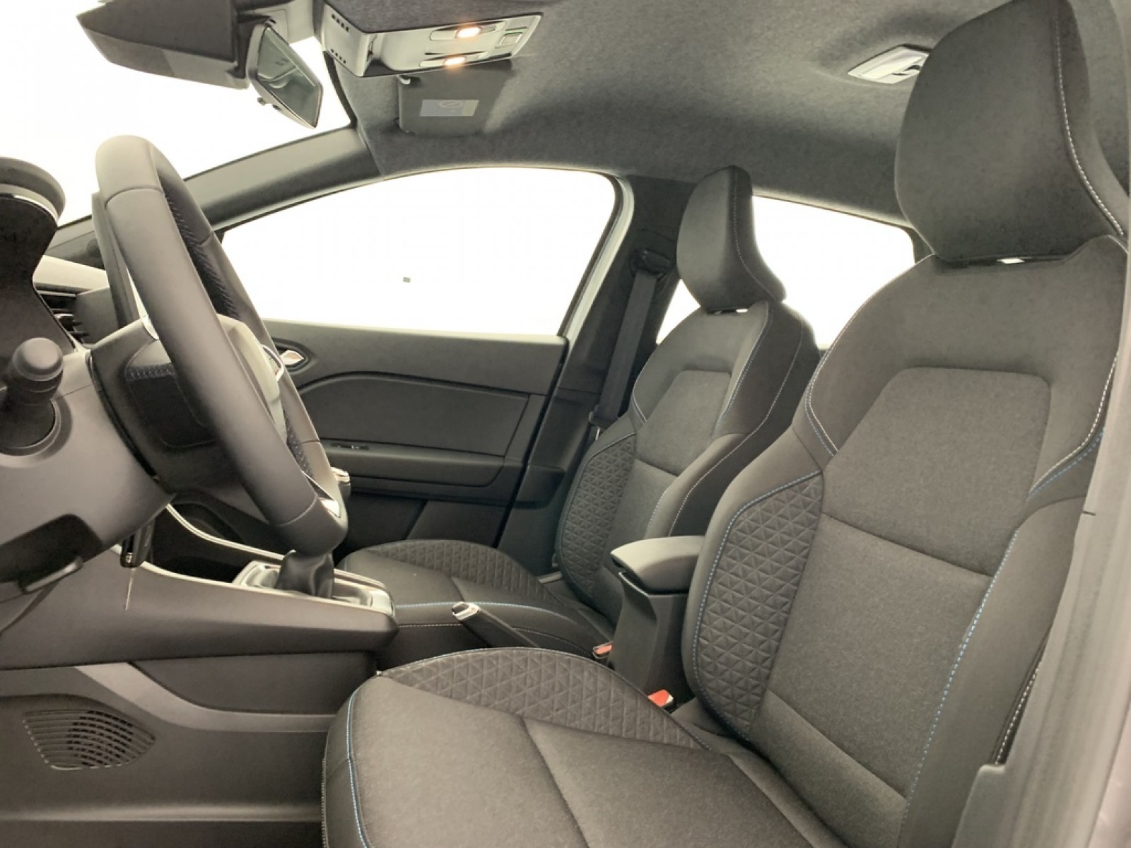 RENAULT - CAPTUR - #870901 - 28