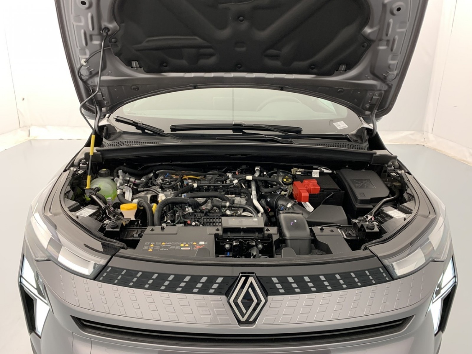 RENAULT - CAPTUR - #870901 - 32