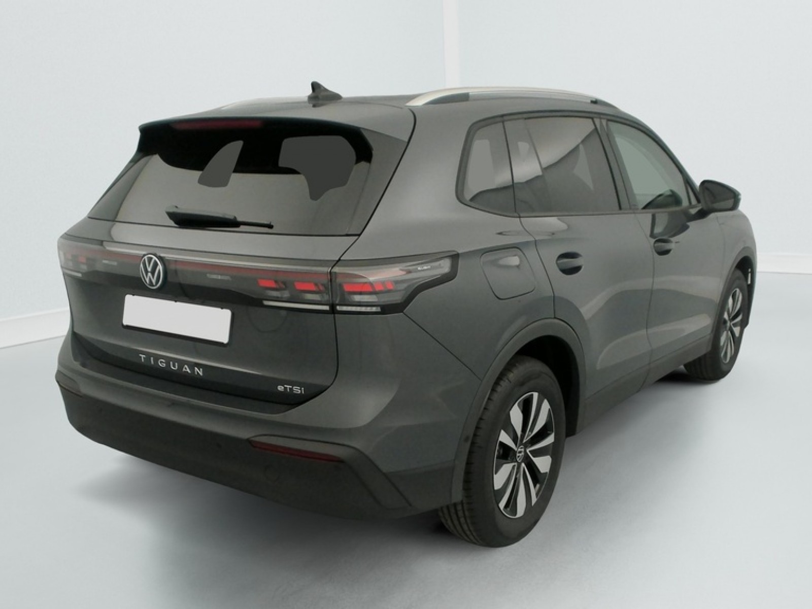 VOLKSWAGEN - Tiguan - #874898 - 6