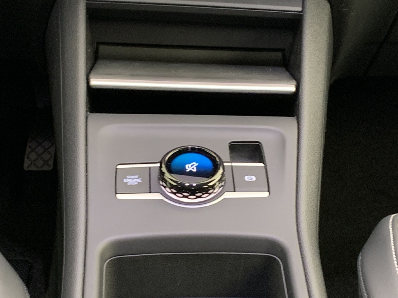 VOLKSWAGEN - Tiguan - #874898 - 16