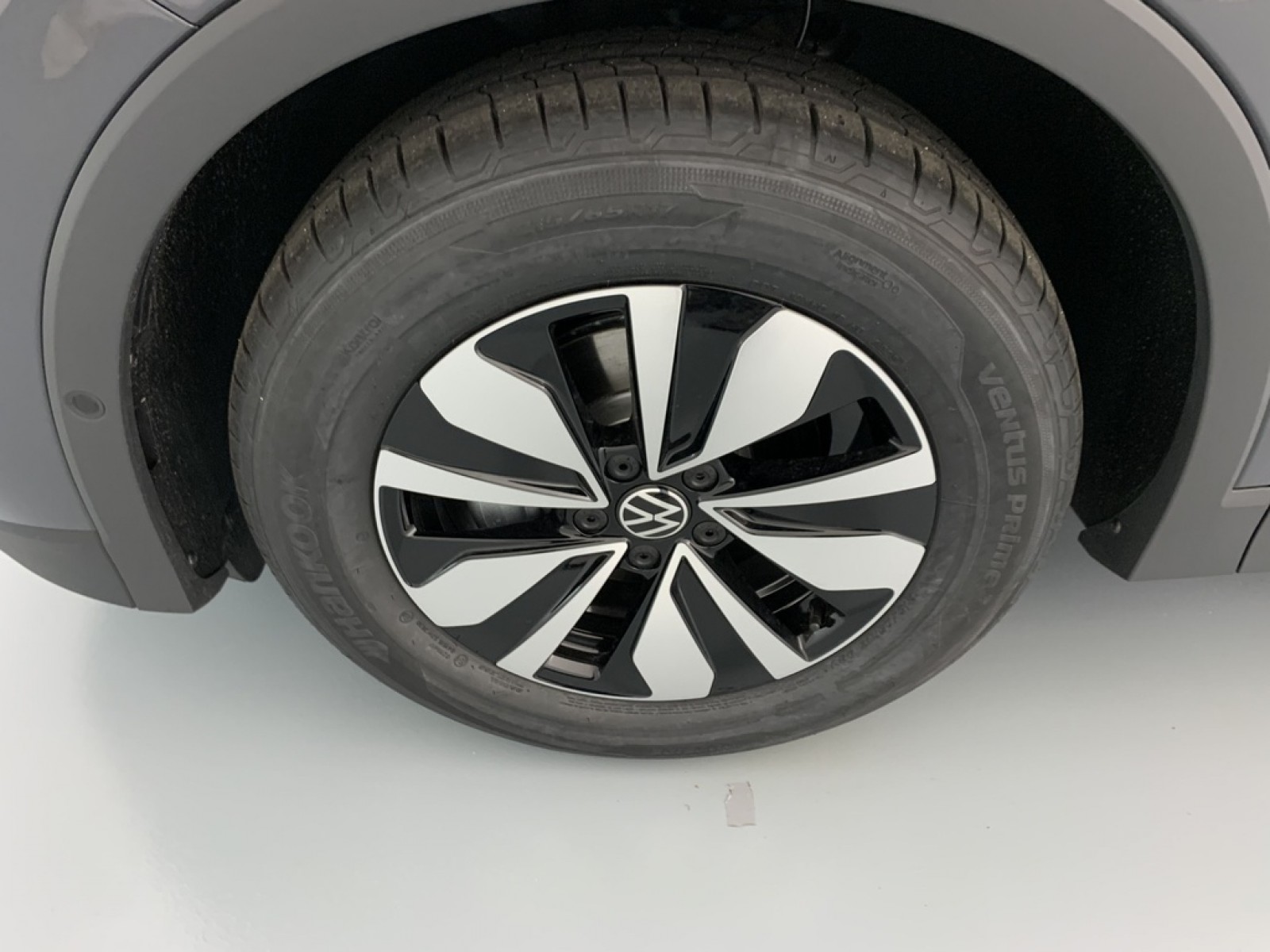 VOLKSWAGEN - Tiguan - #874898 - 23