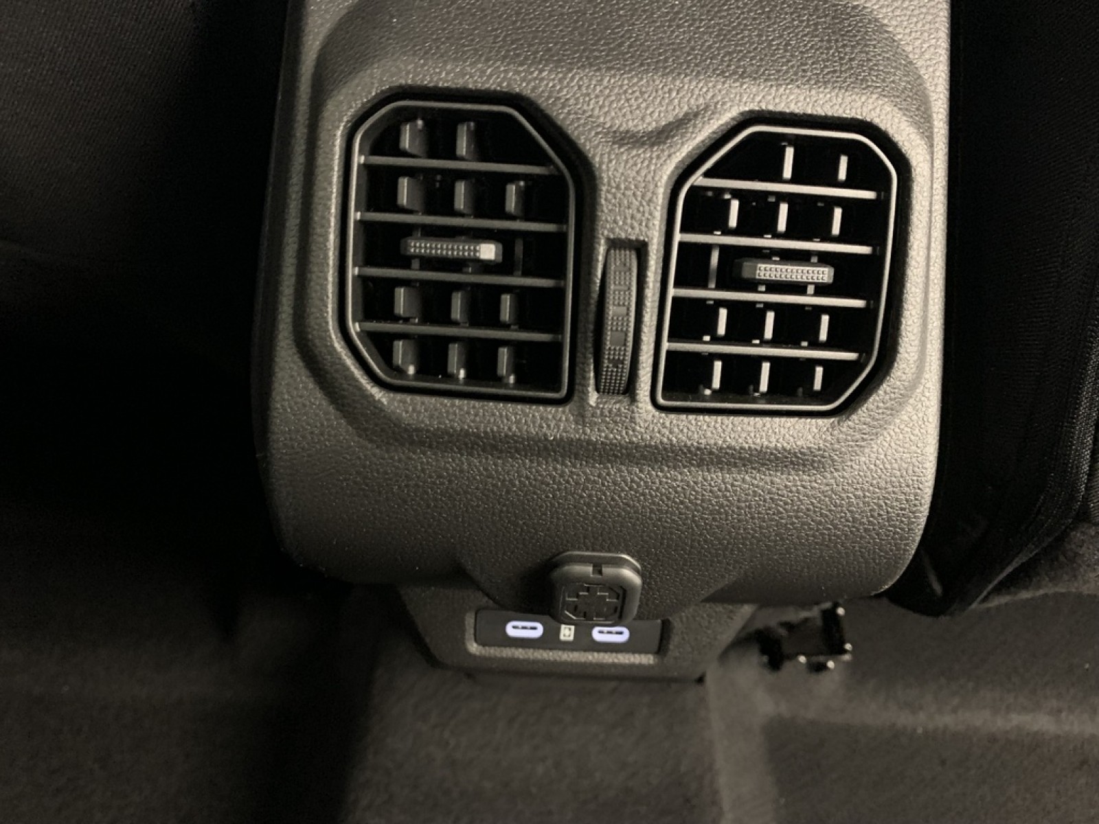 DACIA - BIGSTER - #871070 - 25