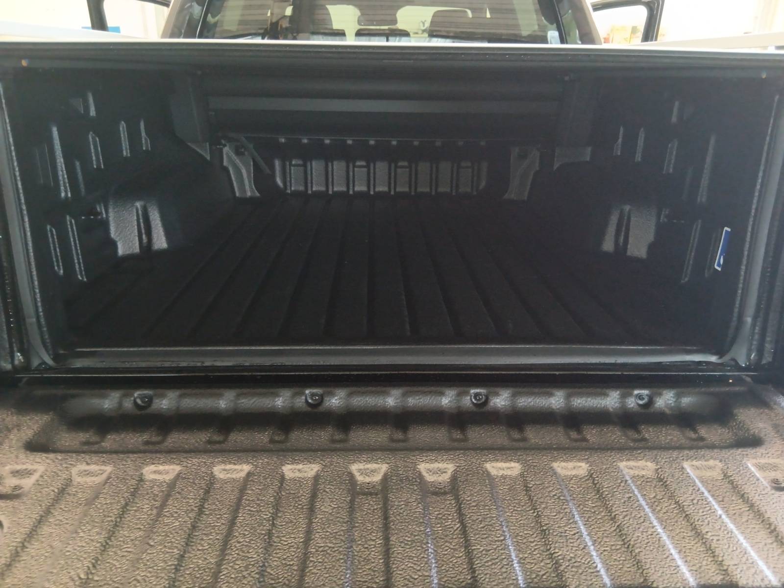 Image véhicule  FORD RANGER DOUBLE CABINE (15)