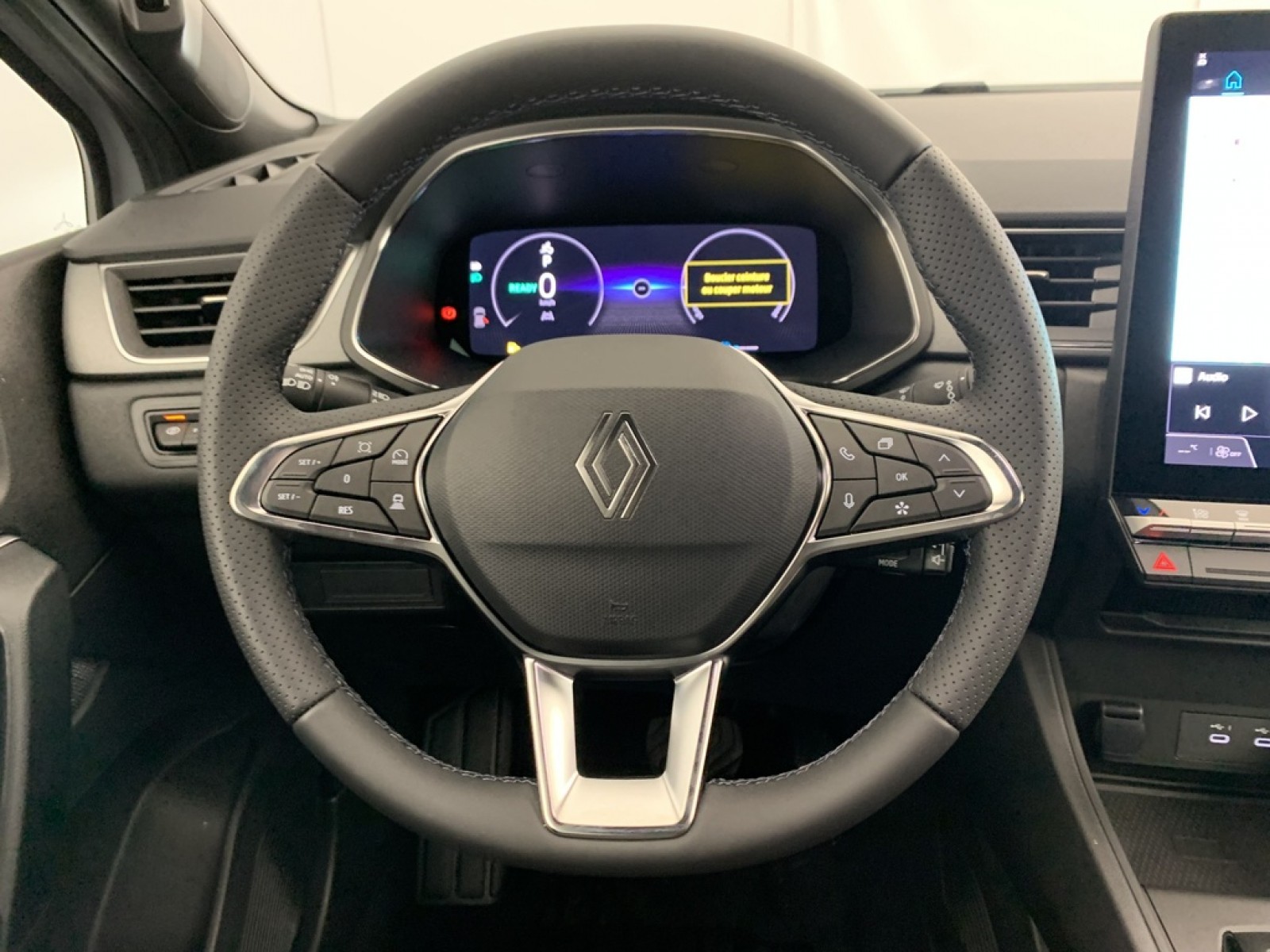 RENAULT - CAPTUR - #869662 - 30