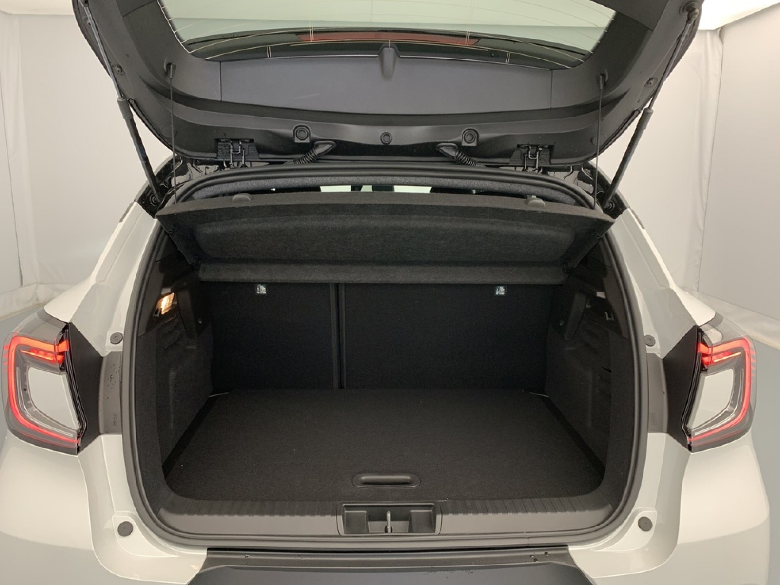 RENAULT - CAPTUR - #869653 - 10