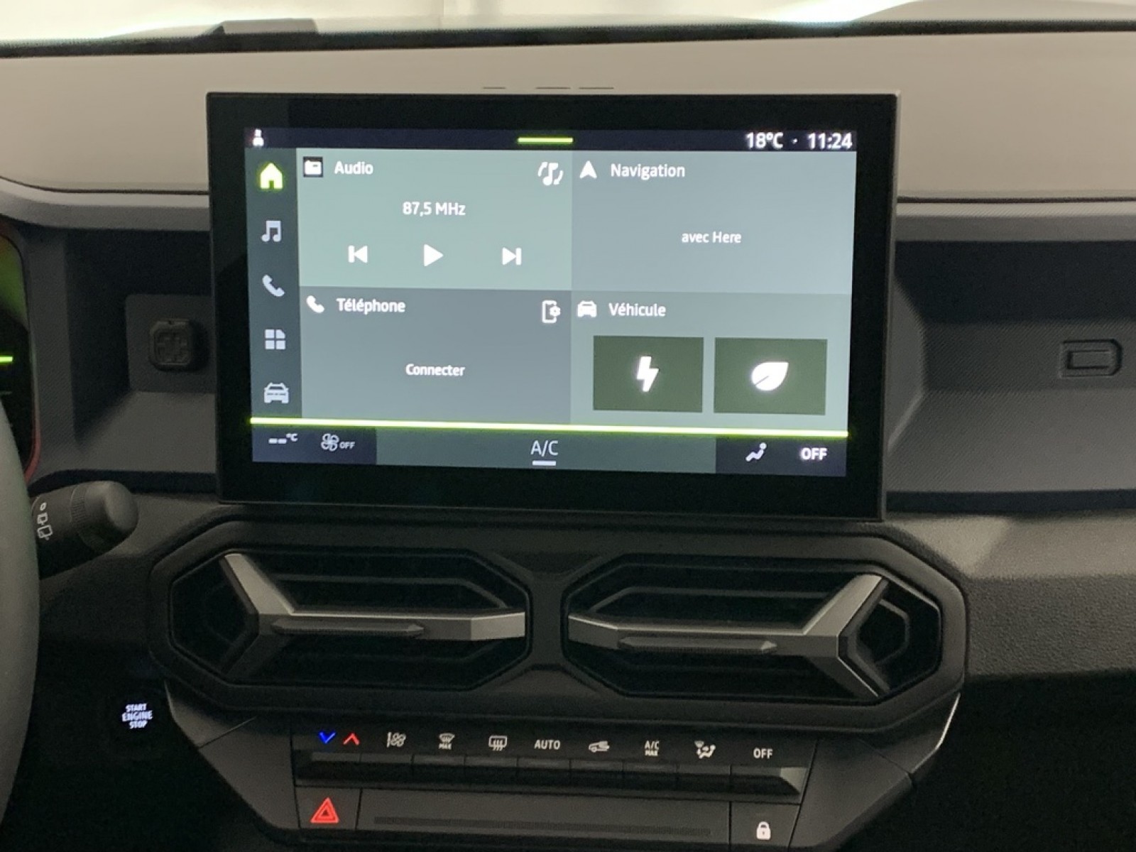 DACIA - DUSTER - #875318 - 18