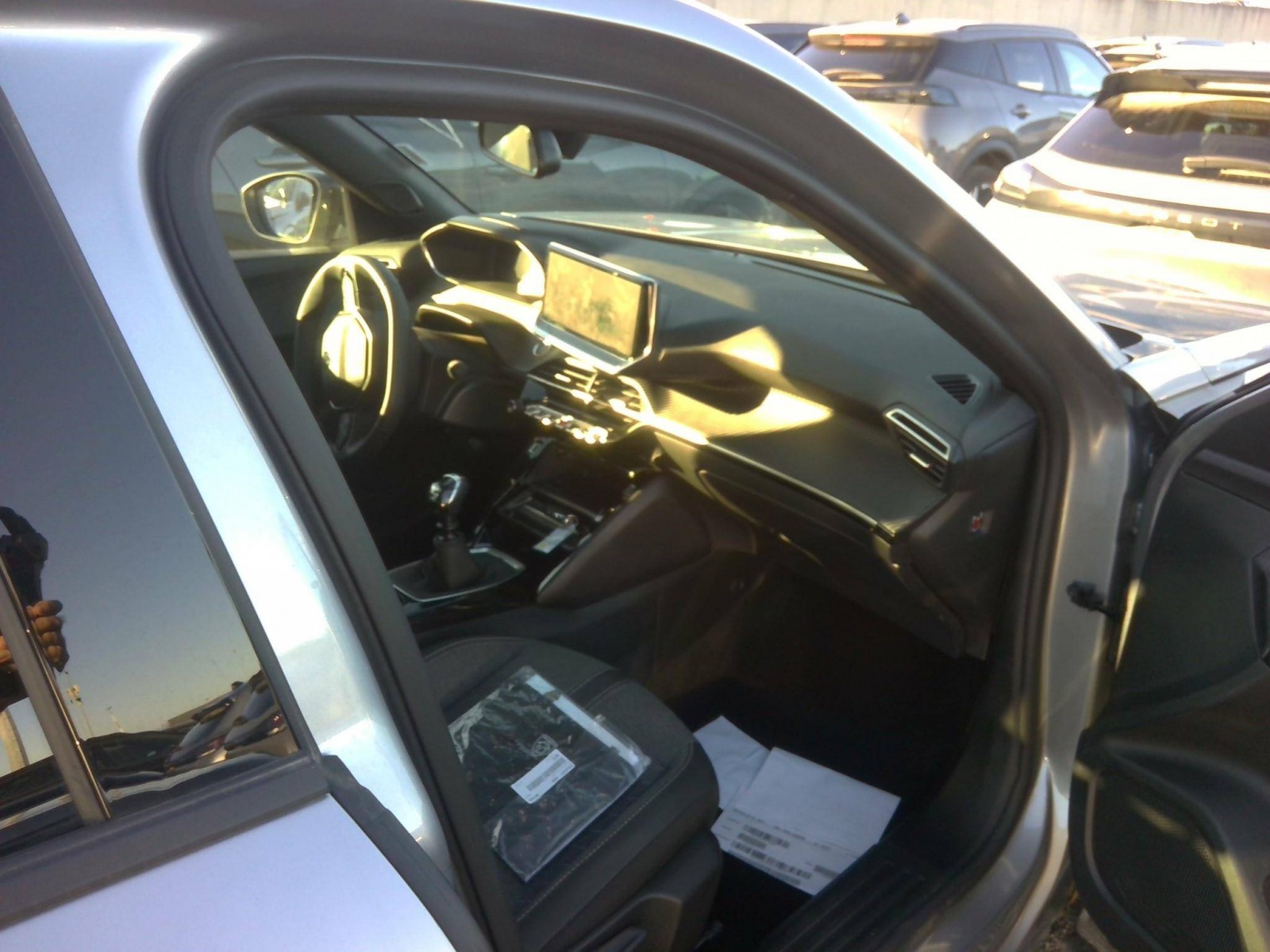 PEUGEOT - 2008 - #875192 - 2