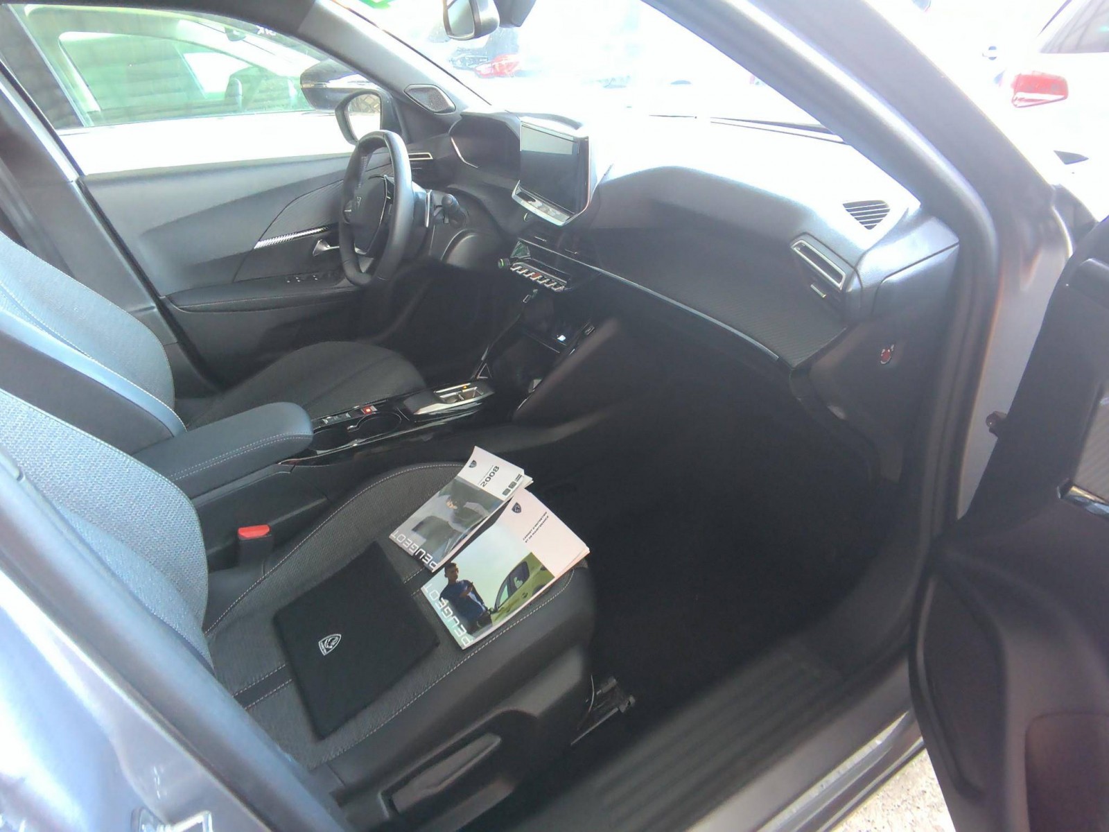 PEUGEOT - 2008 - #875175 - 2