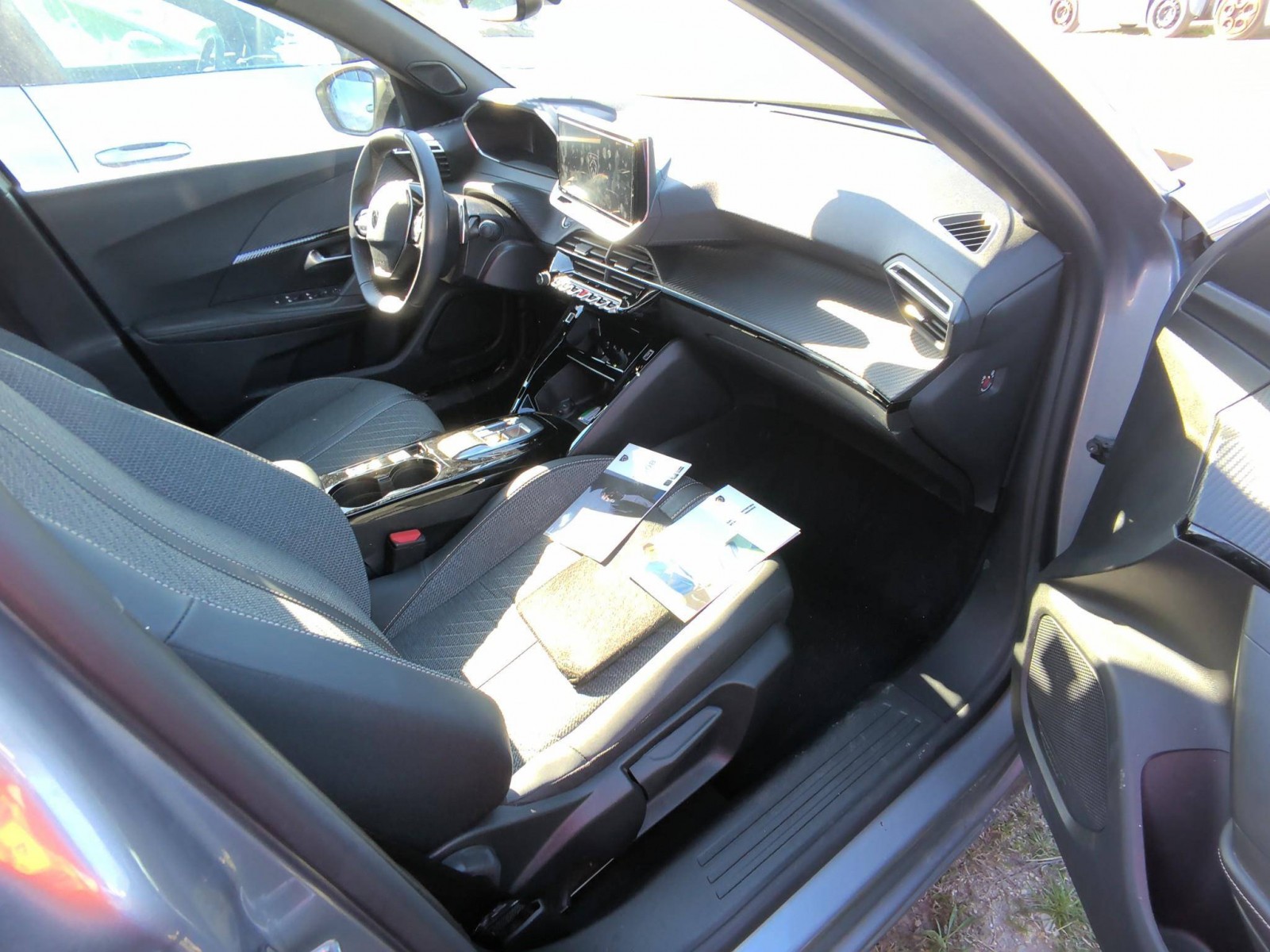 PEUGEOT - 2008 - #875179 - 2