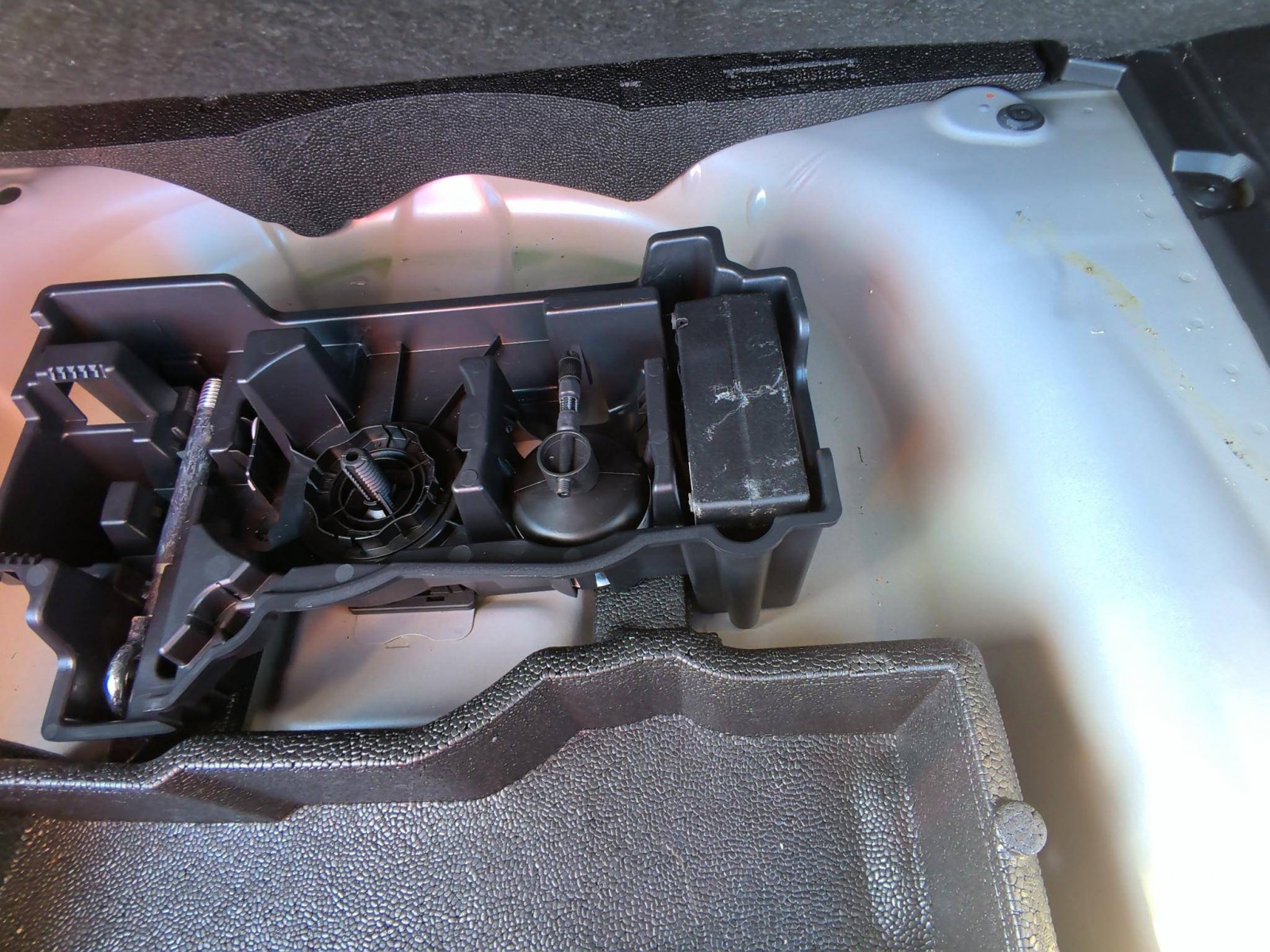 PEUGEOT - 2008 - #875179 - 4
