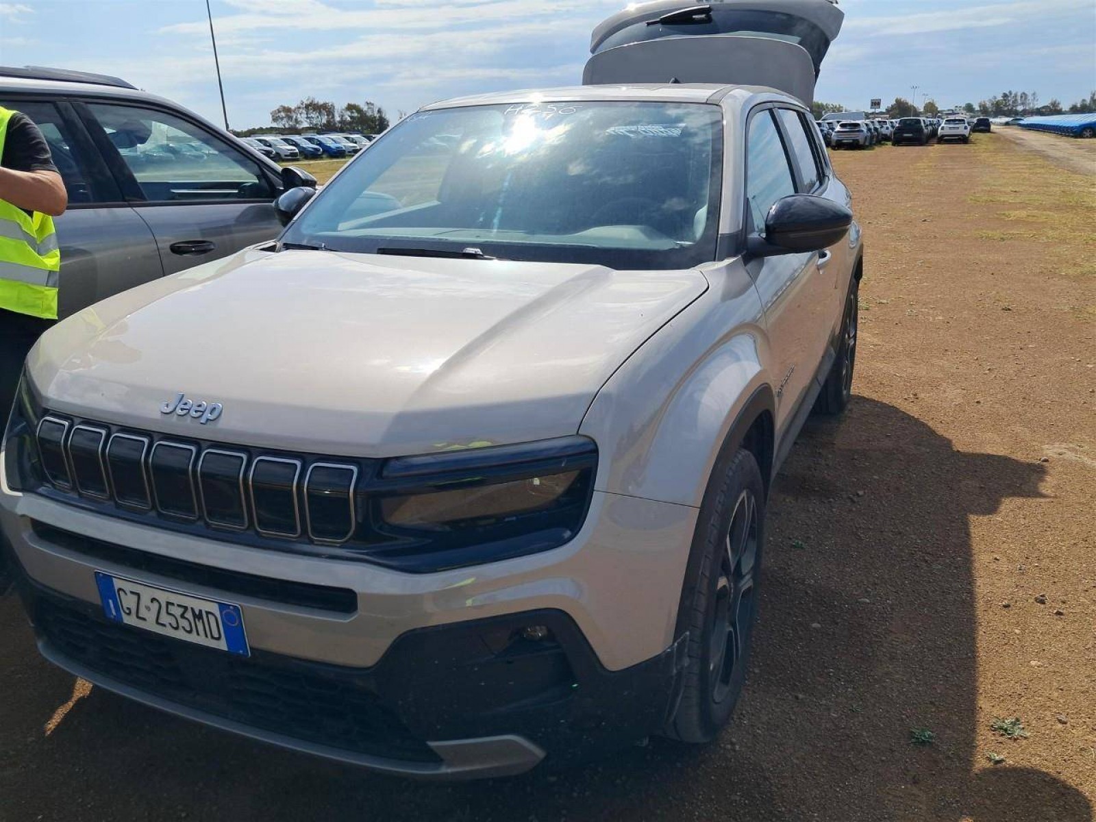 JEEP - AVENGER - #875488 - 0