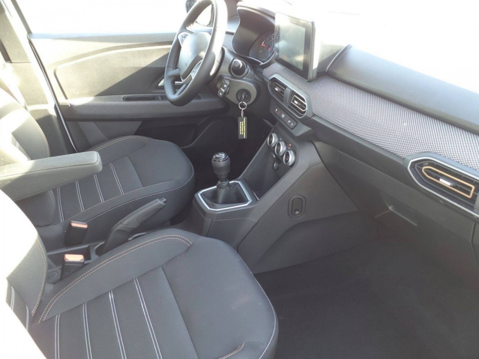 DACIA - SANDERO - #875518 - 13