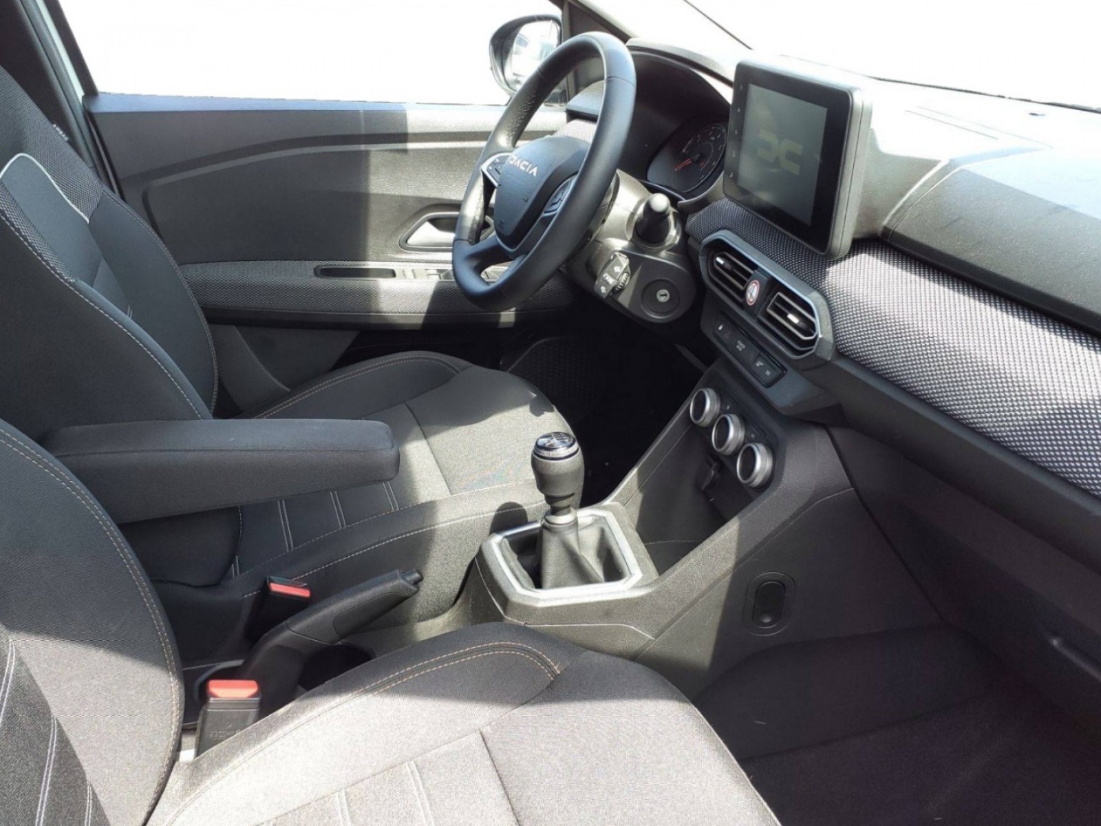 DACIA - SANDERO - #875482 - 11