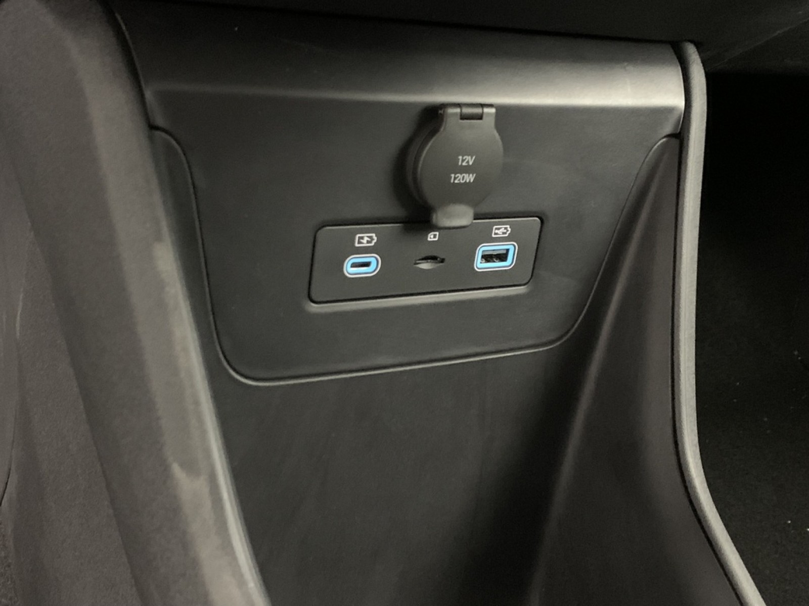 BYD - DOLPHIN SURF - #875591 - 16