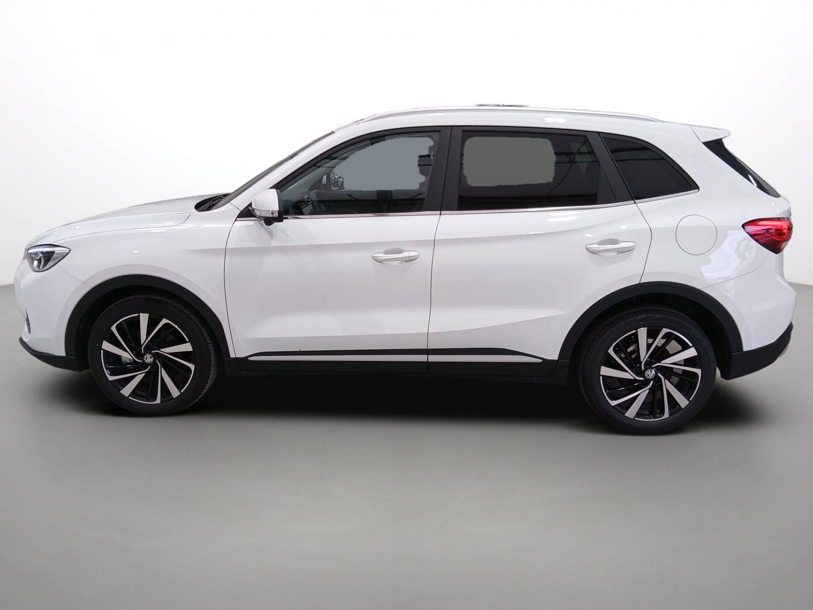 MG - ZS - #871445 - 15