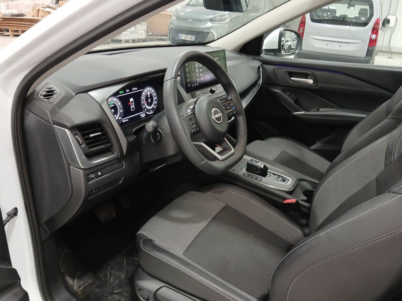 NISSAN - QASHQAI - #870012 - 7