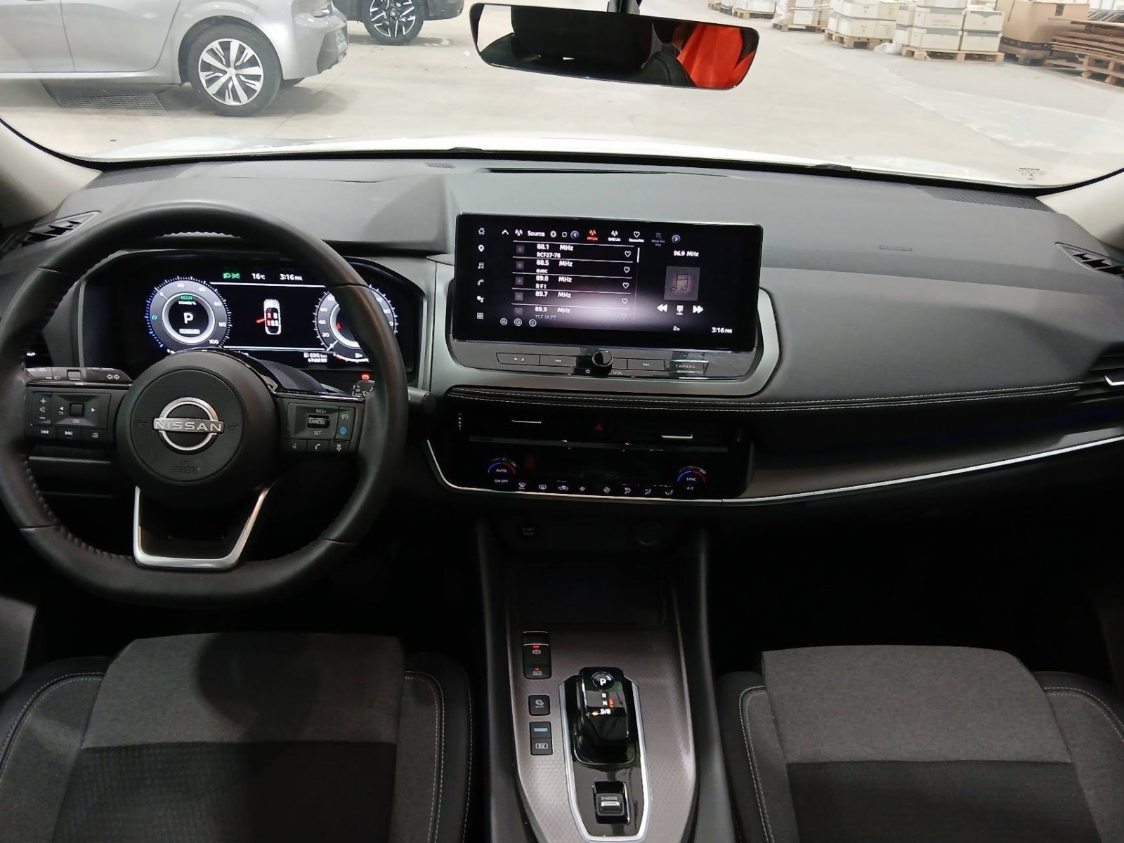 NISSAN - QASHQAI - #870012 - 9